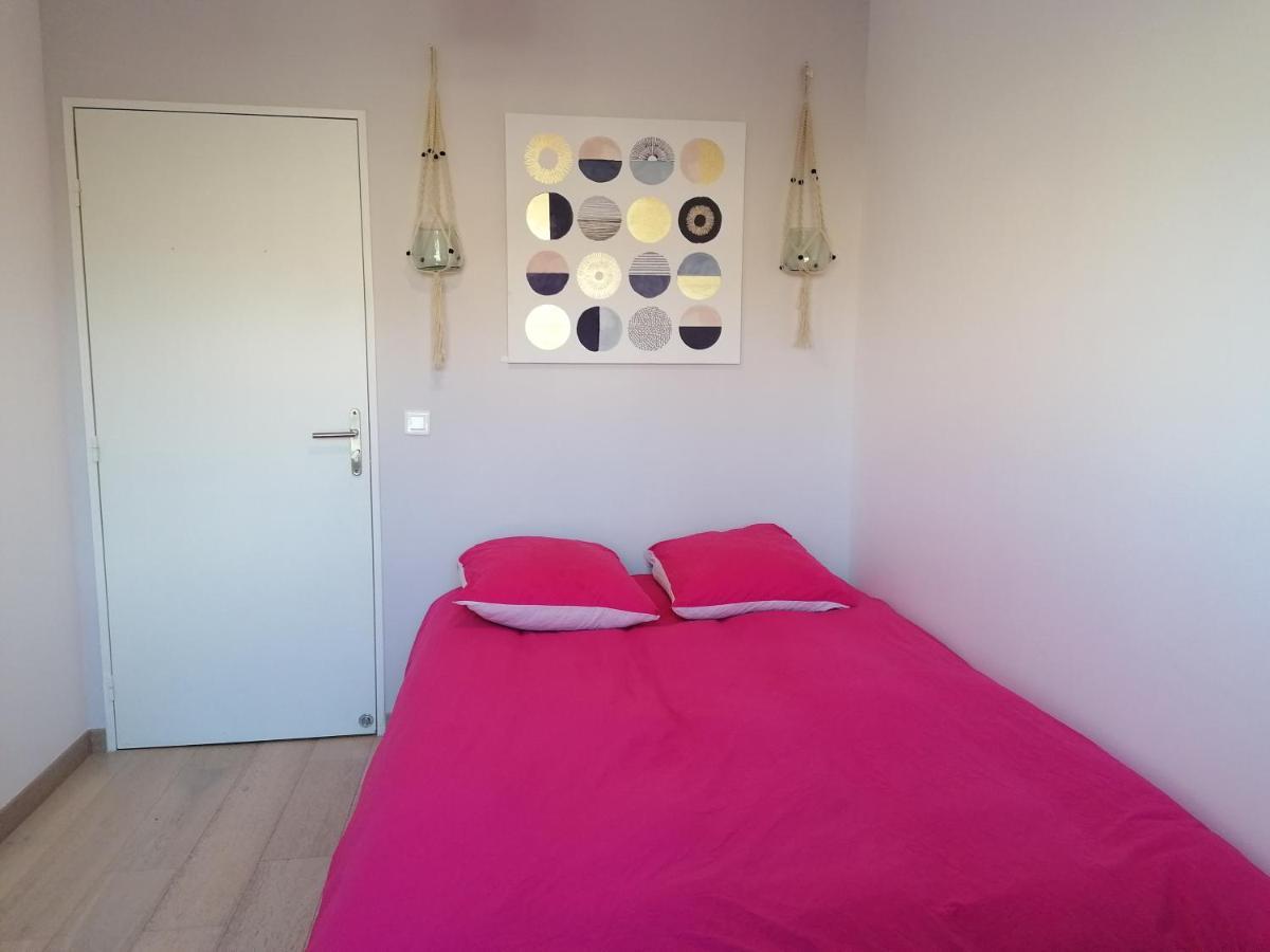 Beautiful T4 Appartement 8 Personnes Proche Disney Parking Prive Bussy-Saint-Georges Luaran gambar
