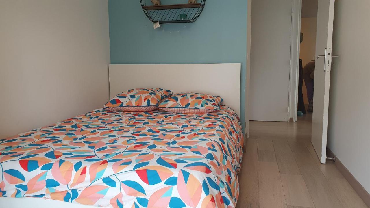 Beautiful T4 Appartement 8 Personnes Proche Disney Parking Prive Bussy-Saint-Georges Luaran gambar