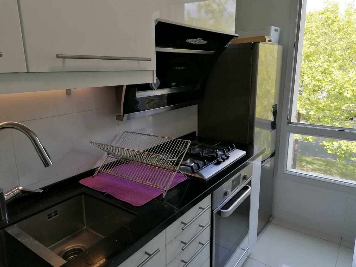 Beautiful T4 Appartement 8 Personnes Proche Disney Parking Prive Bussy-Saint-Georges Luaran gambar