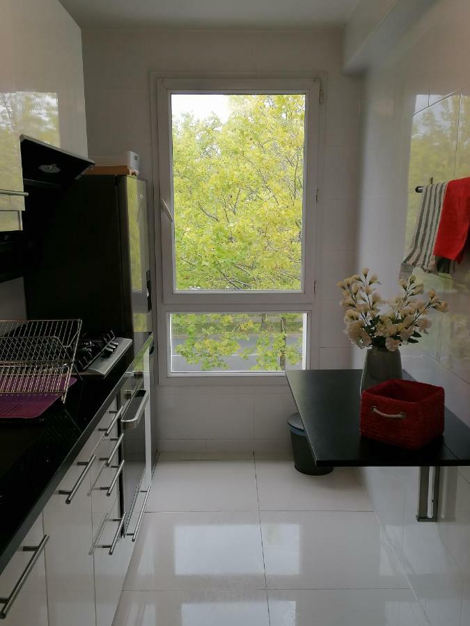 Beautiful T4 Appartement 8 Personnes Proche Disney Parking Prive Bussy-Saint-Georges Luaran gambar
