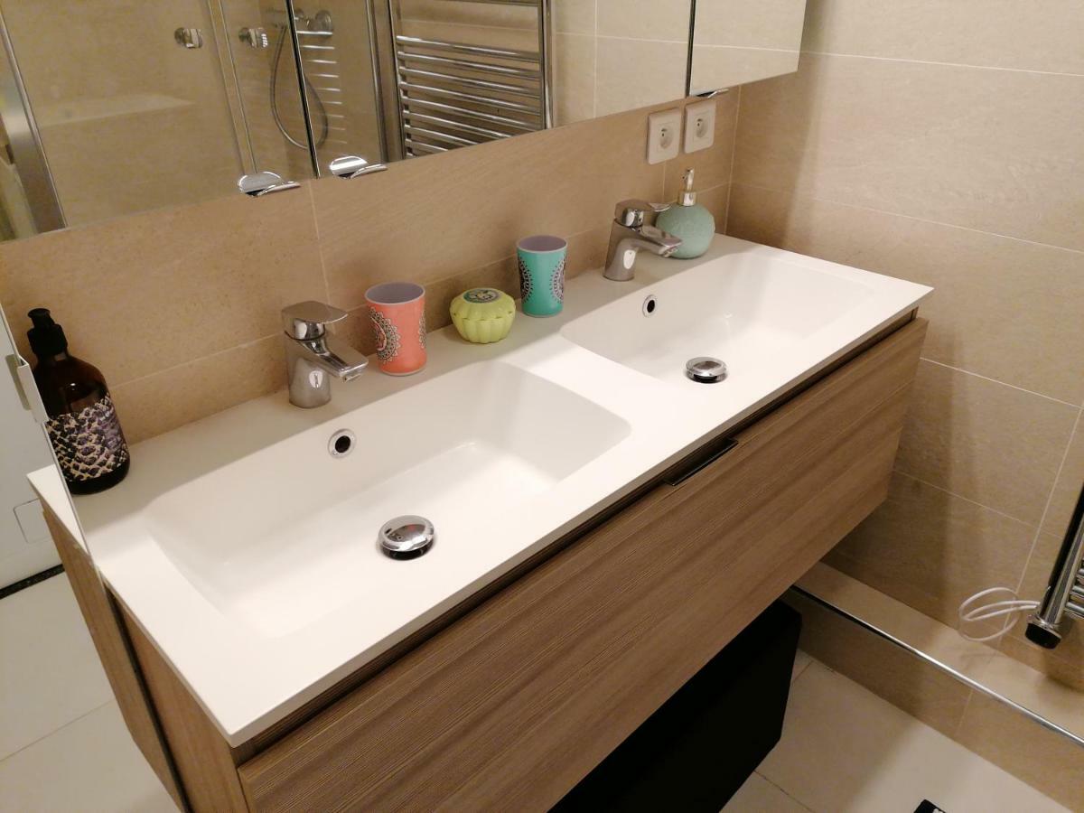 Beautiful T4 Appartement 8 Personnes Proche Disney Parking Prive Bussy-Saint-Georges Luaran gambar